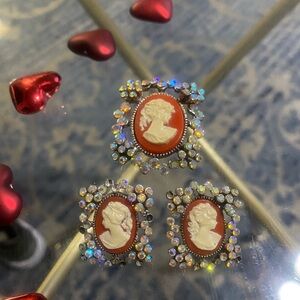 Vintage pendant & earring set